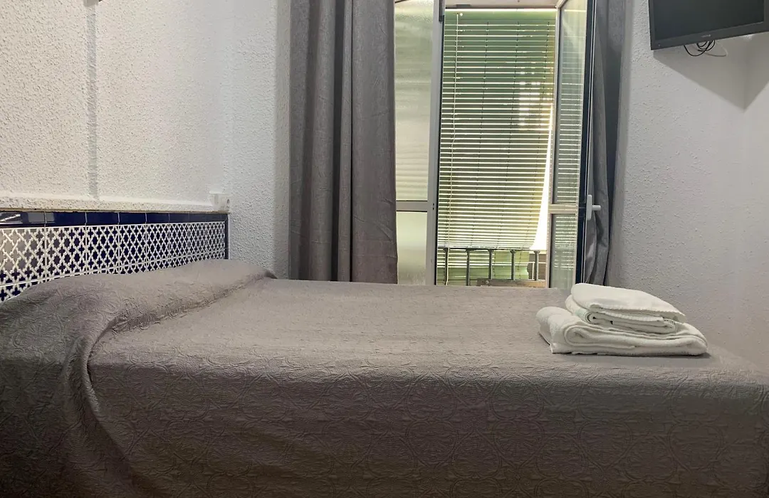 Hostal Alcobia-1