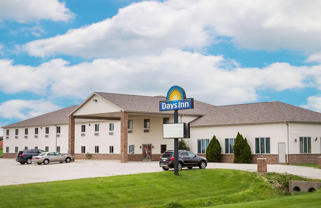 Days Inn By Wyndham Manchester-1