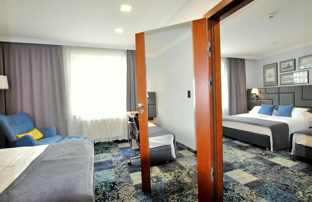 Hotel Wloski Italia Boutique Old Town Poznan-1