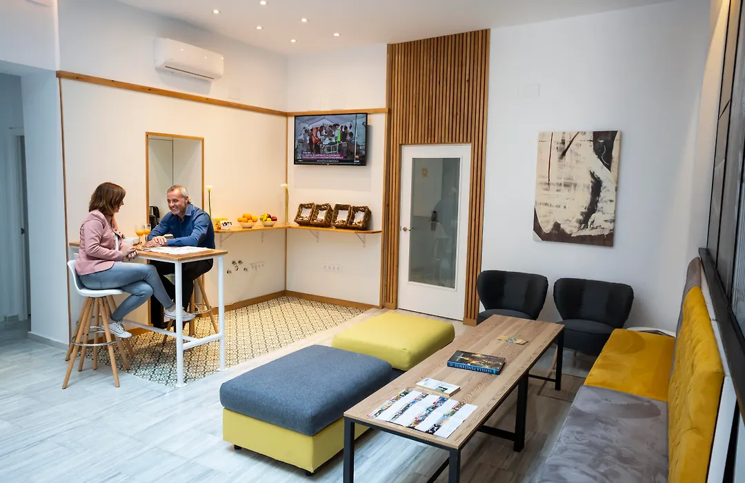Basic Hotel Sevilla Catedral-1