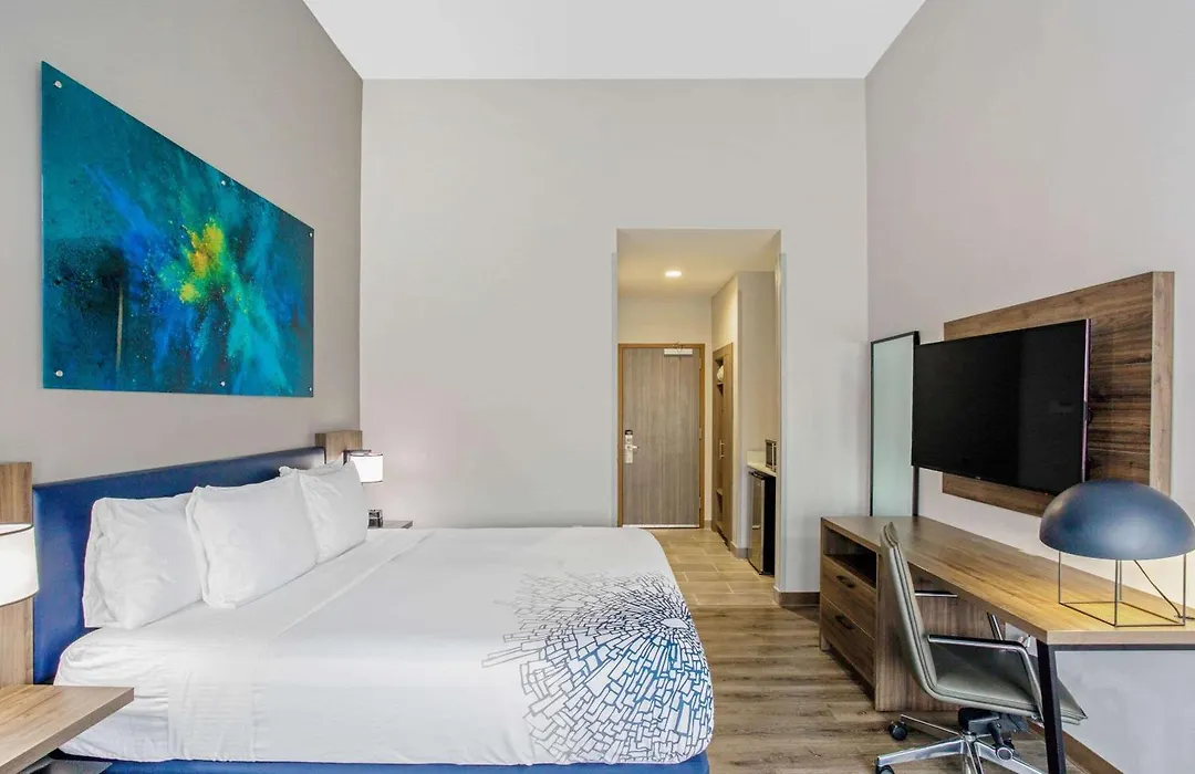 La Quinta Inn & Suites By Wyndham Miramar Beach-Destin-1