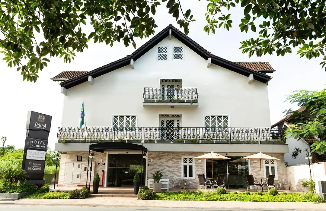 Bristol Sabrina Hotel de Charme Joinville-1