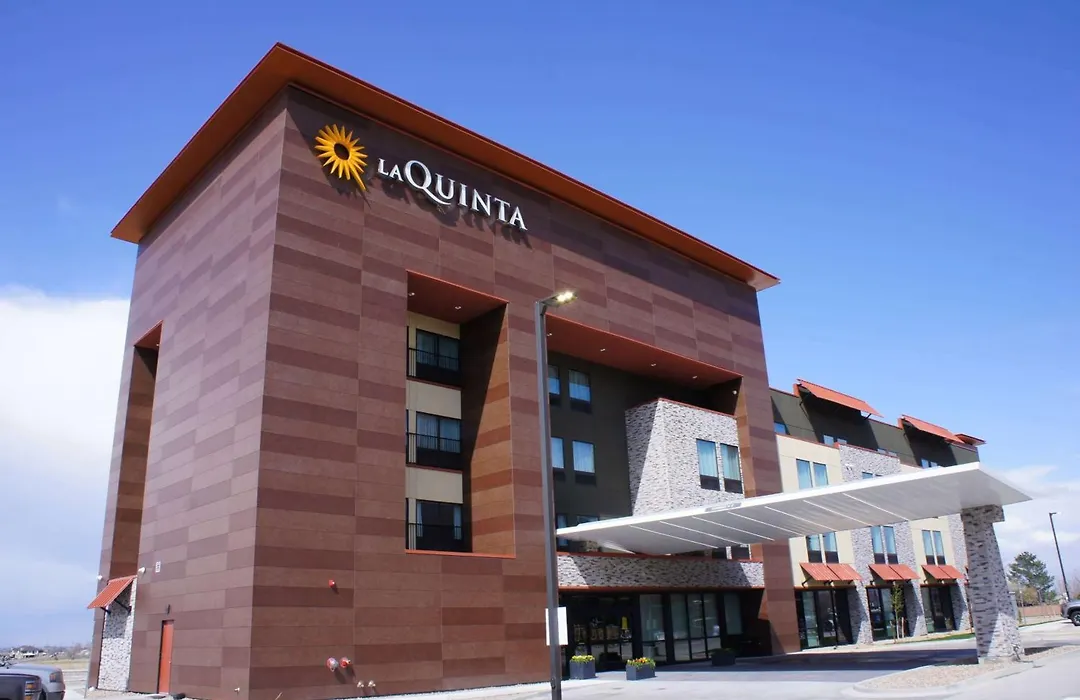 La Quinta Inn & Suites By Wyndham Littleton-Red Rocks-1