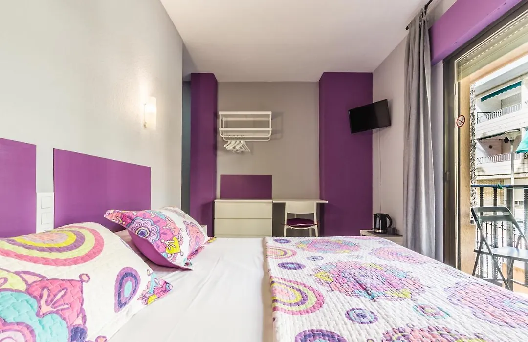 Hostal Tropical-1