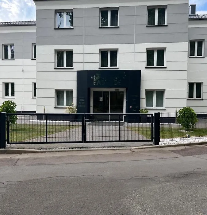 Garni Hotel Eastside-1