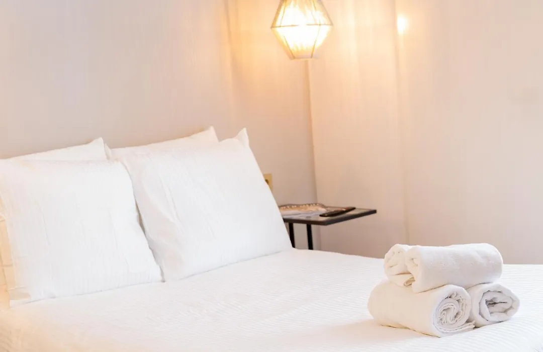 The Den Newly Build Apartment 7-Minutes From Rotterdam City Central Station App2-1