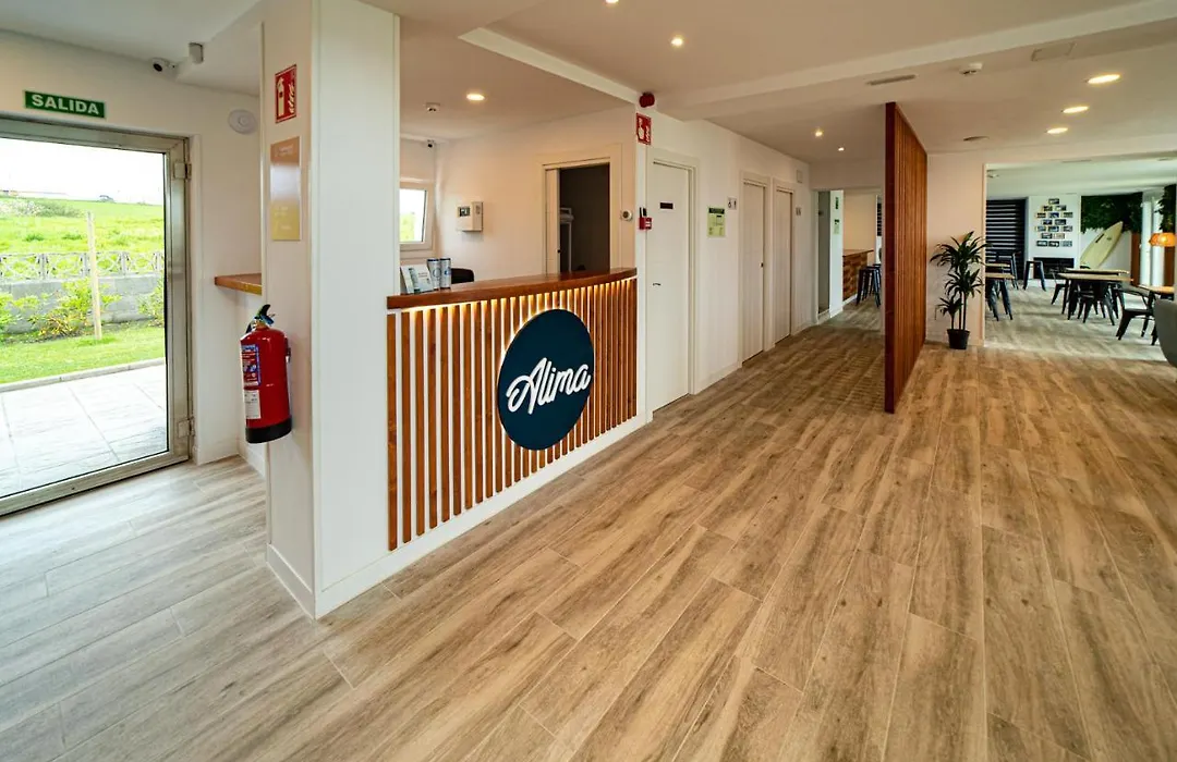Alima Surf & Hotel-1