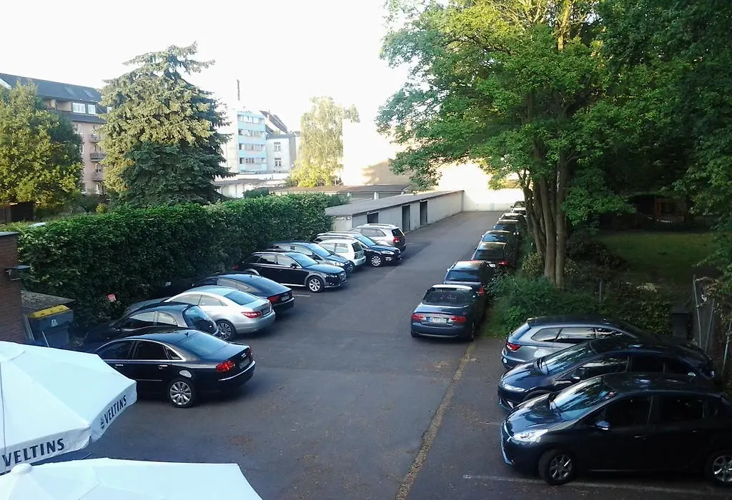 S&L Hotel Neuss-1