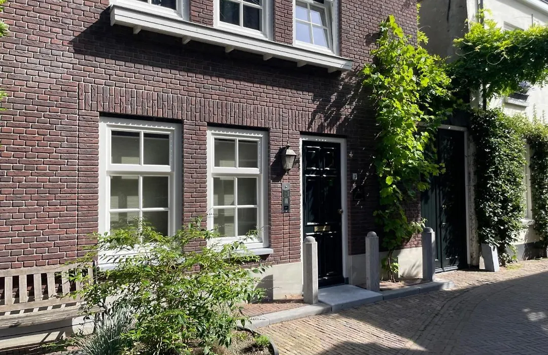 Boutique Hotel Nieuw Uilenburg-1