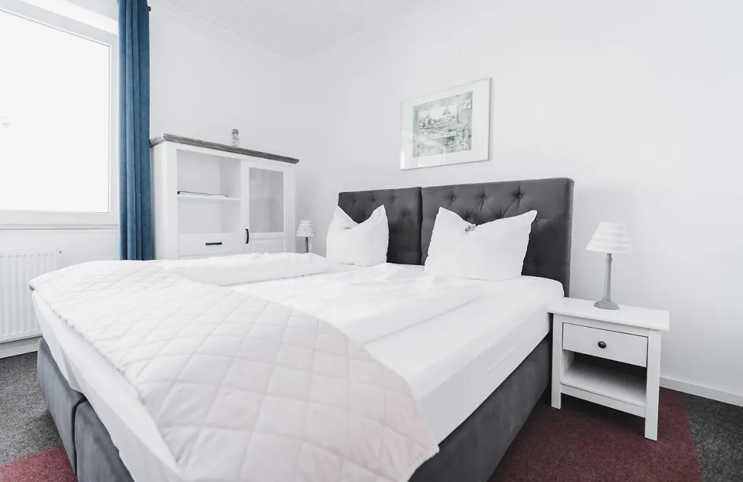 Hotel Aurora-1