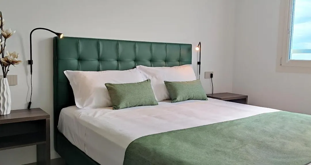 Suites Direzionale Carpi-1