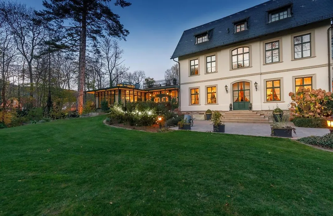 Villa Ottilienruh - Spitzweg-Suite-1