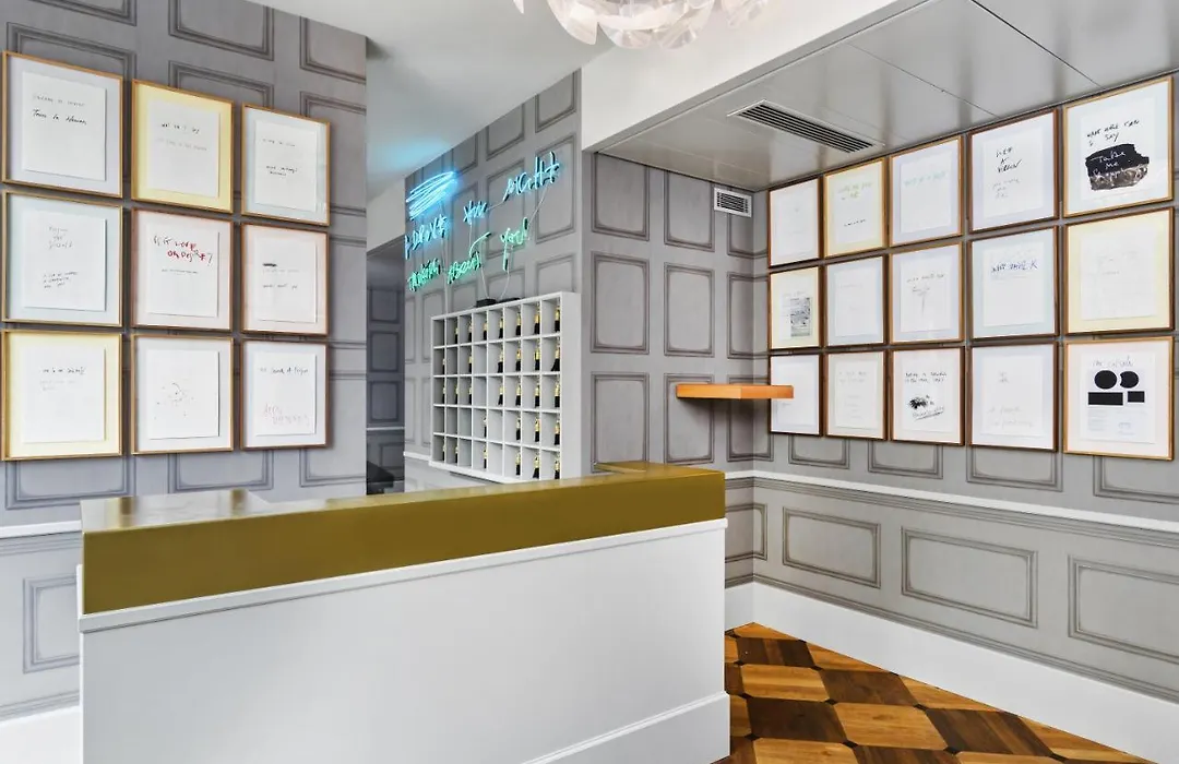 Boutique & Art Hotel Helvetia-1