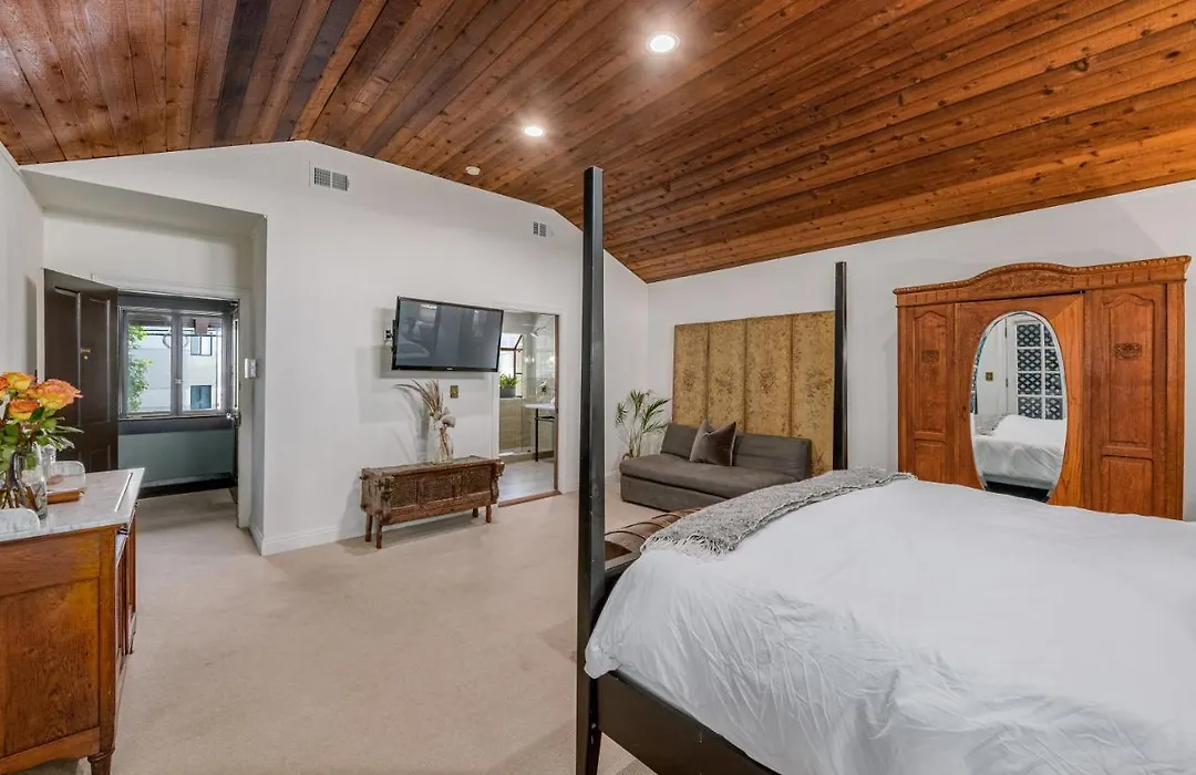 The Venice Beach House-1