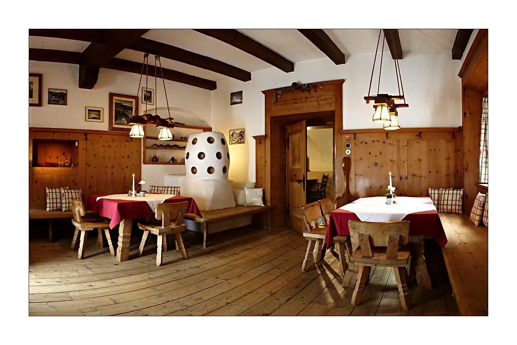 Alpenhotel-1