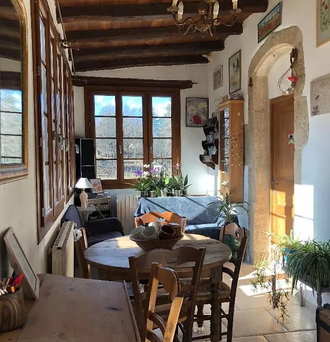 Deux chambres d hôtes attenantes avec salon salle à manger privatif en Cévennes Gardoises-1