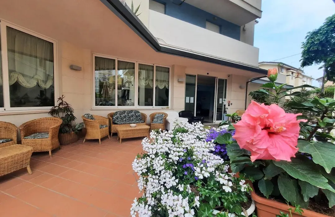 Hotel Ricchi-1