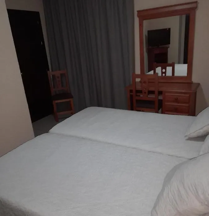 Hotel Roma-1