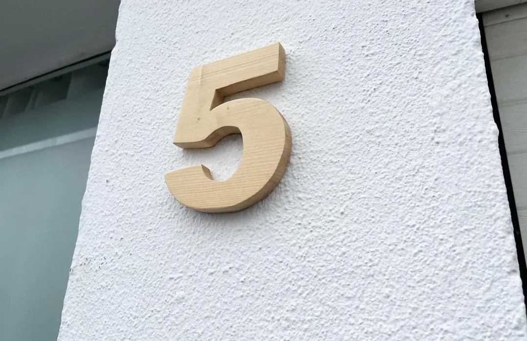 Lc-House-1