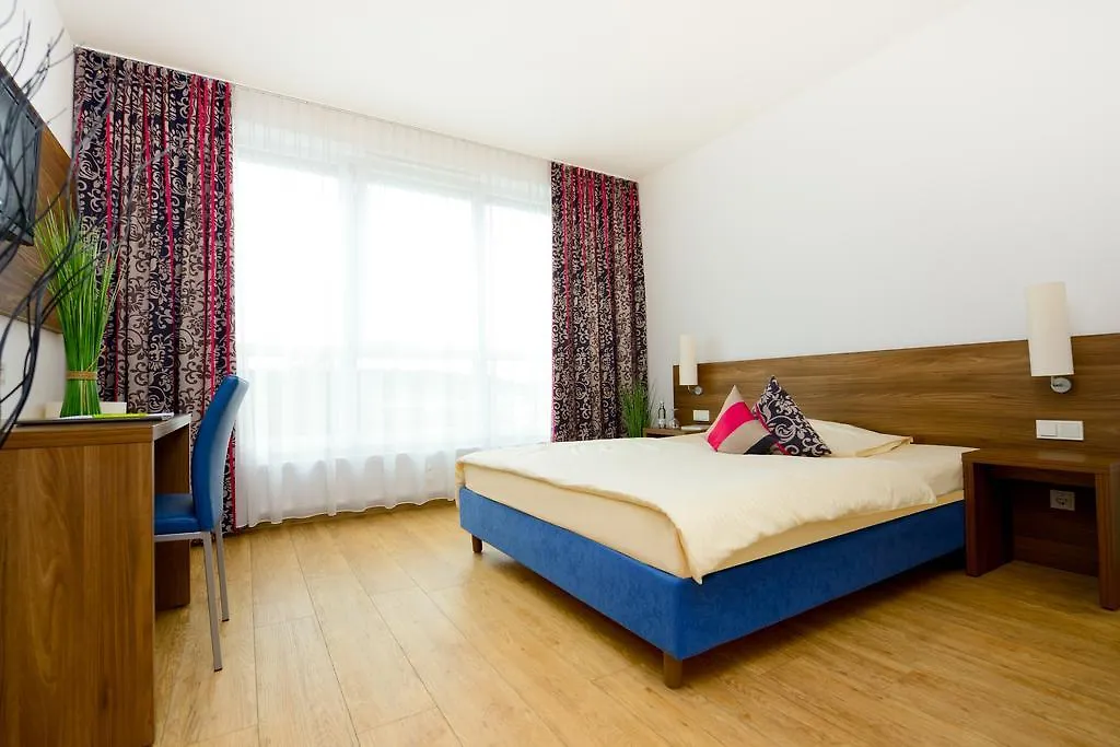 Zar-Hotel Vitalis-1