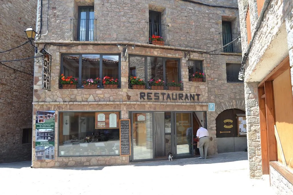 Hostal La Muntanya-1