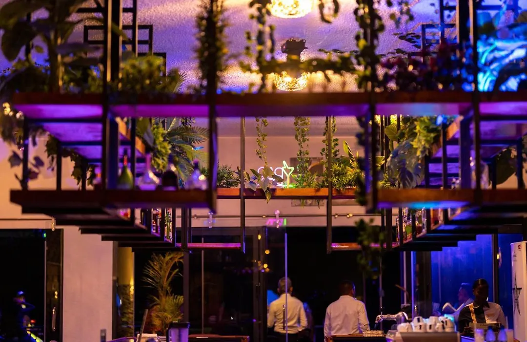 Royal Breeze Paramaribo-1