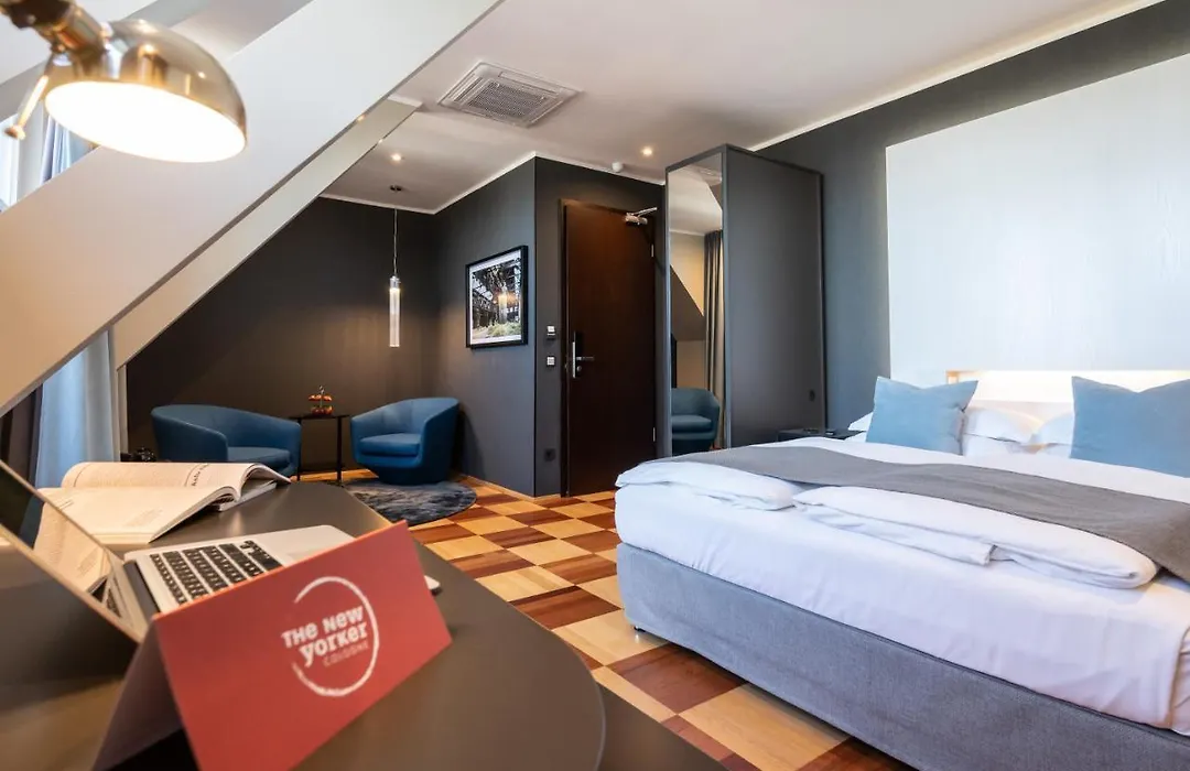 The New Yorker Hotel Koeln-Messe-1