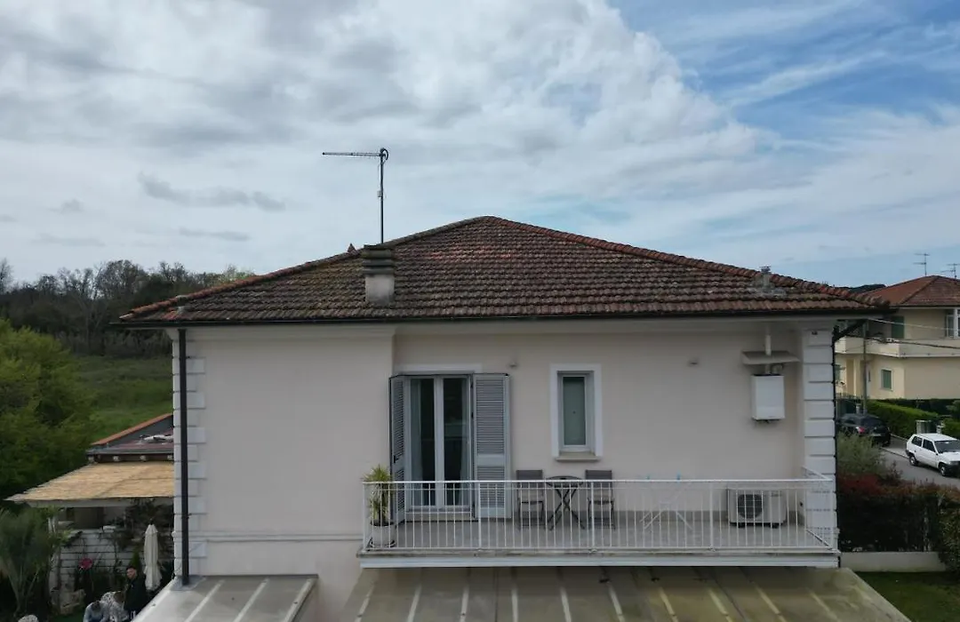 La Brise-1