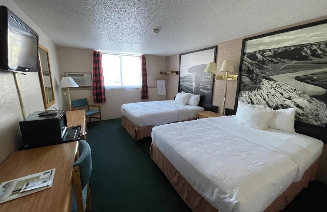 Glendive Lodge-1