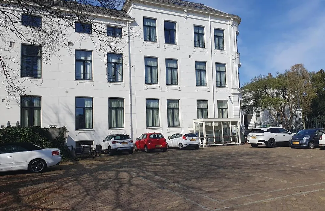 Hotel Lion D'Or-1