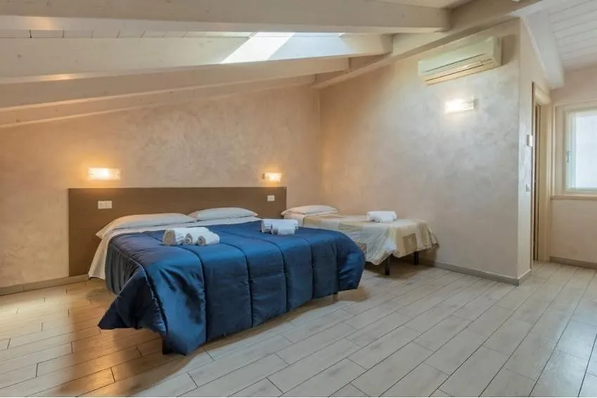 Affittacamere Borgo Roma-1