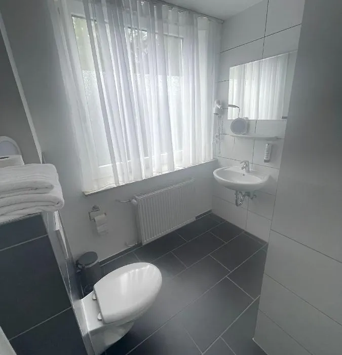 MOTELO Bielefeld - Smart HOTEL-1