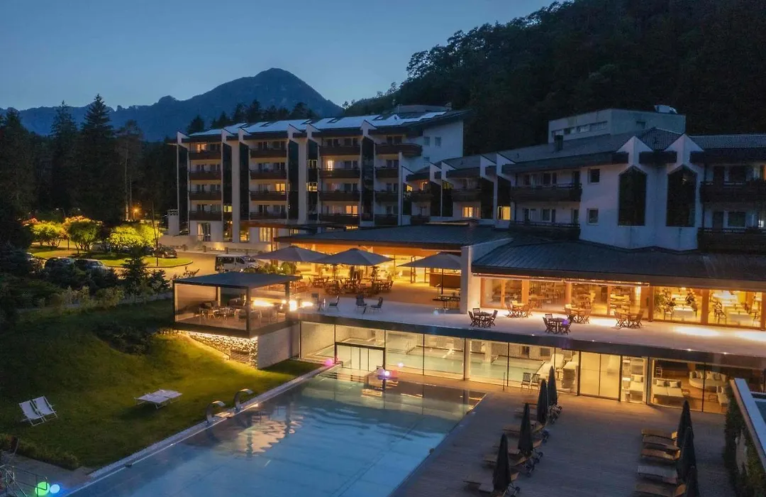 Grand Hotel Terme Di Comano-1