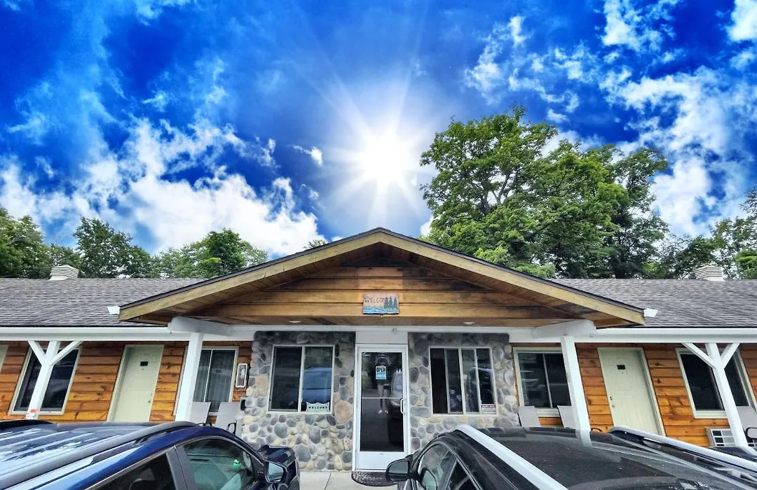 Alger Falls Motel-1