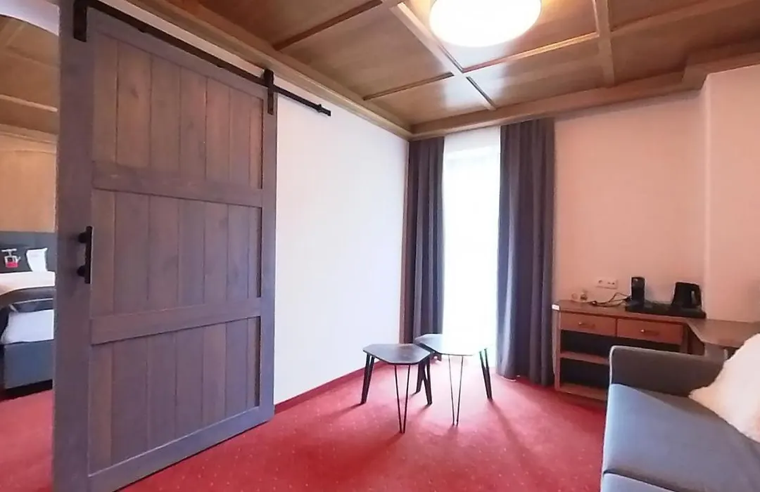 Hotel Blizz-1