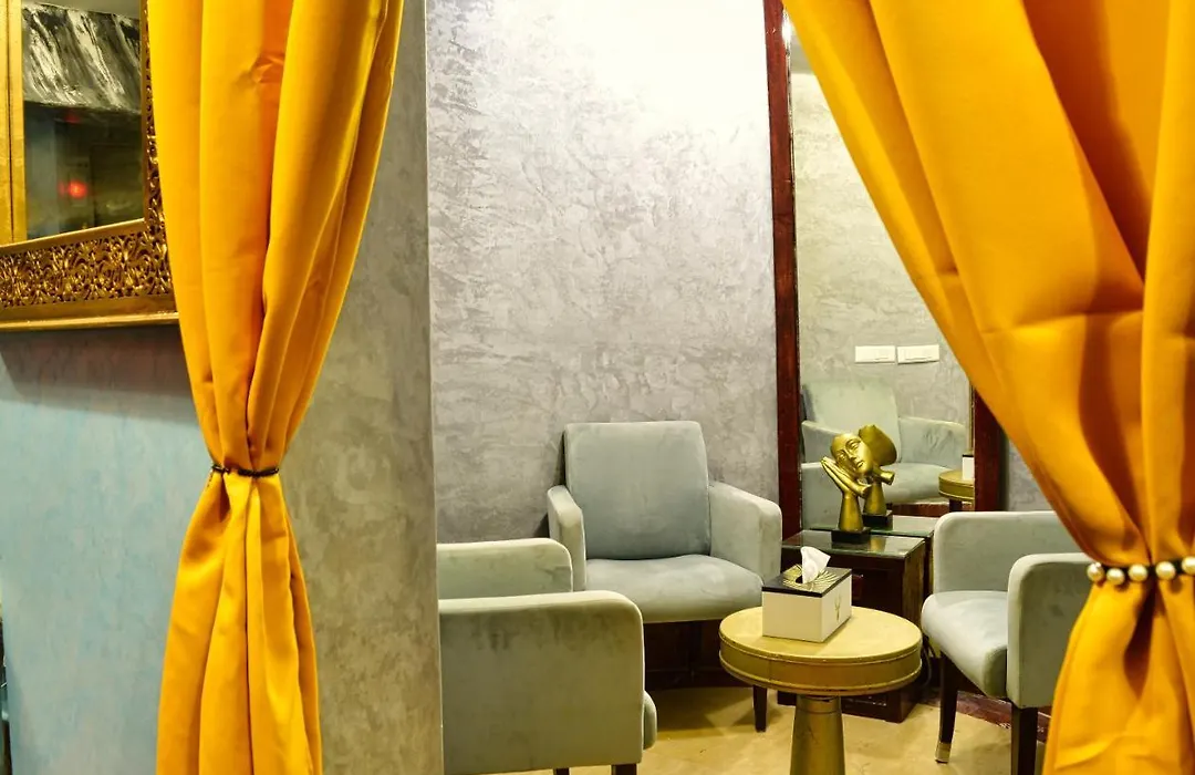 Boutique Hotel La Renaissance - Adults Only-1