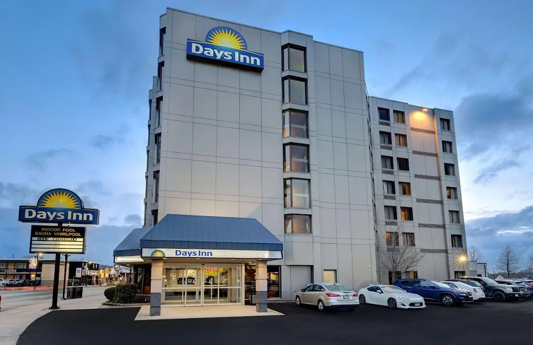 Days Inn By Wyndham Niagara Falls Near The Falls-1
