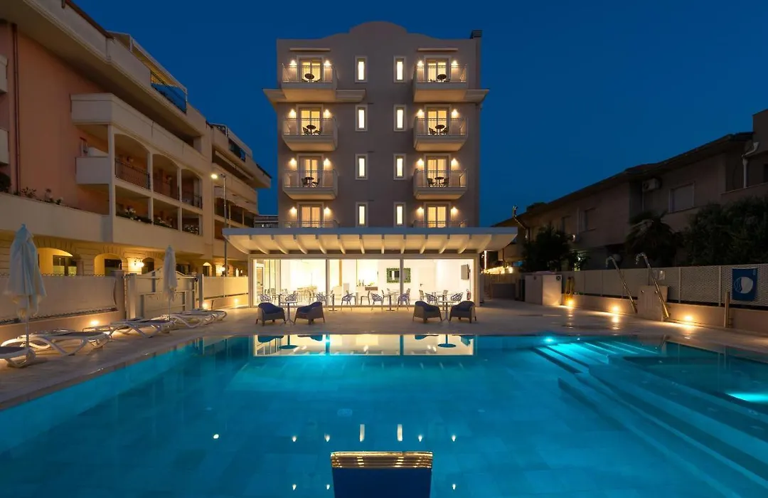 Hotel Carducci-1