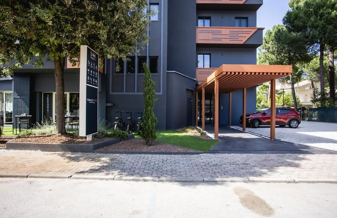 Residence 9 Line-1
