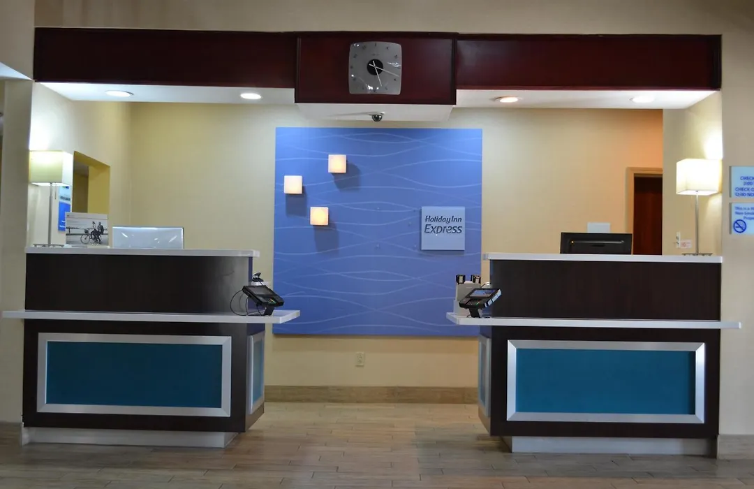 Holiday Inn Express Hotel & Suites Gainesville By Ihg-1