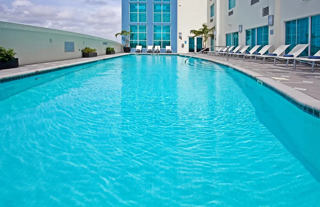Crowne Plaza Hotel & Resorts Fort Lauderdale Airport/ Cruise By Ihg-1