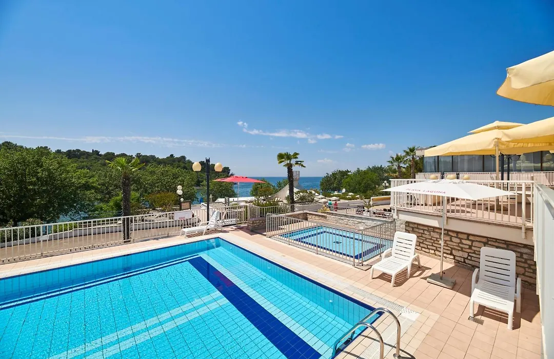 Hotel Zorna Plava Laguna-1