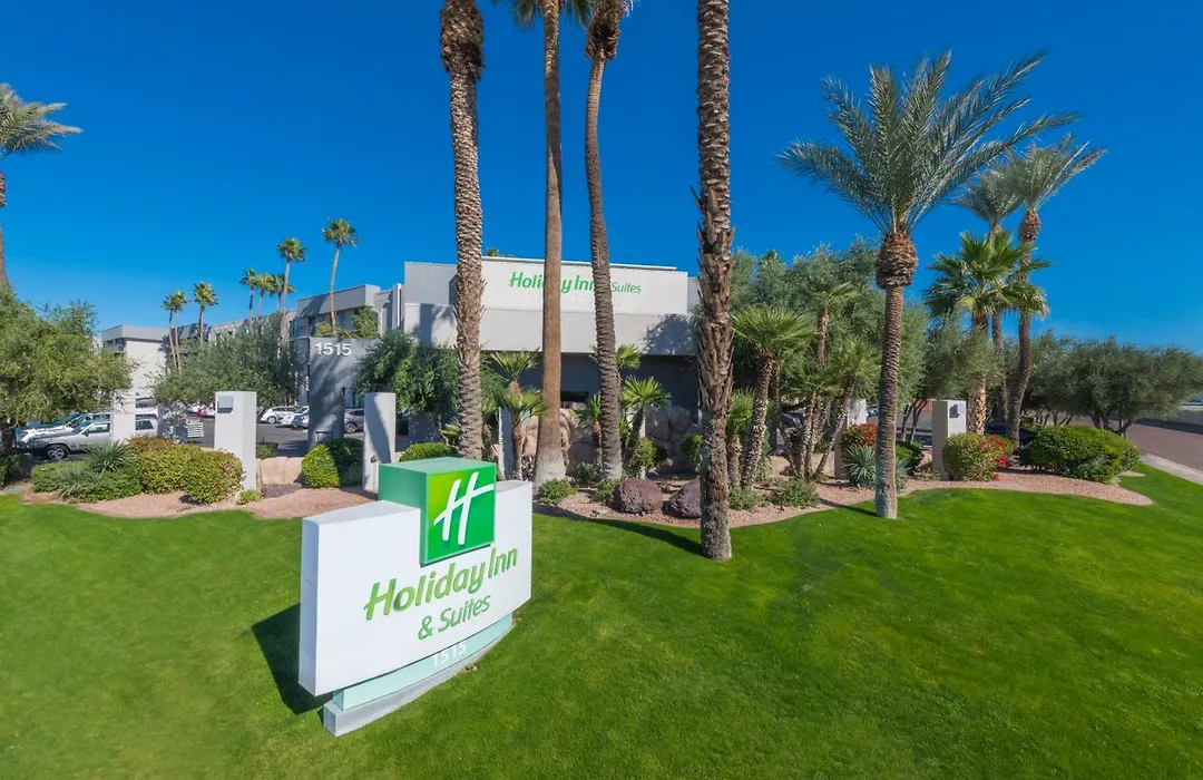 Holiday Inn And Suites Phoenix Airport North By Ihg-1