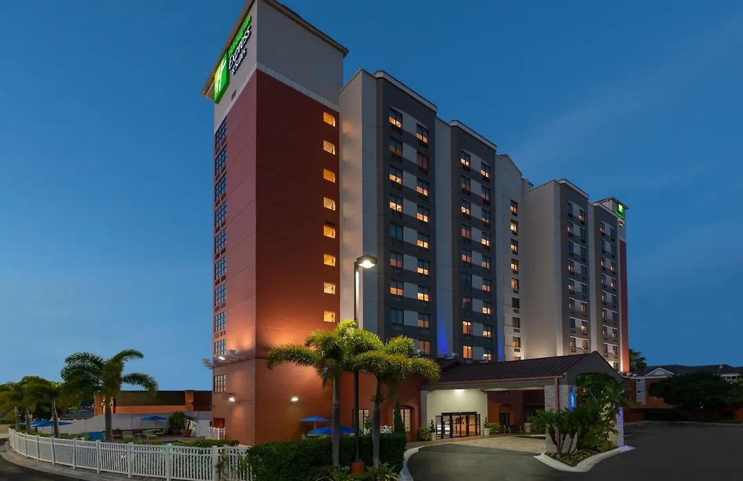 Holiday Inn Express & Suites - Nearest Universal Orlando By Ihg-1