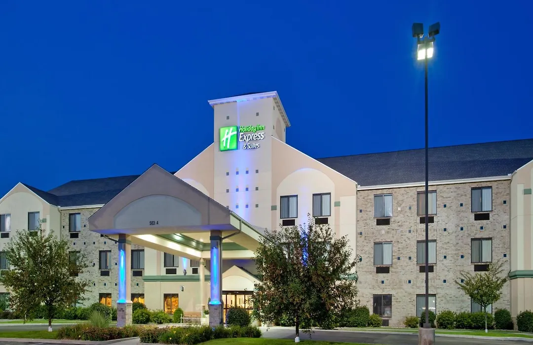 Holiday Inn Express Hotel & Suites Elkhart-South By Ihg-1