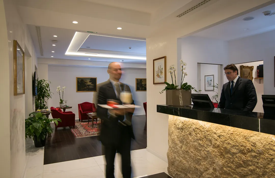 Hotel Degli Artisti-1