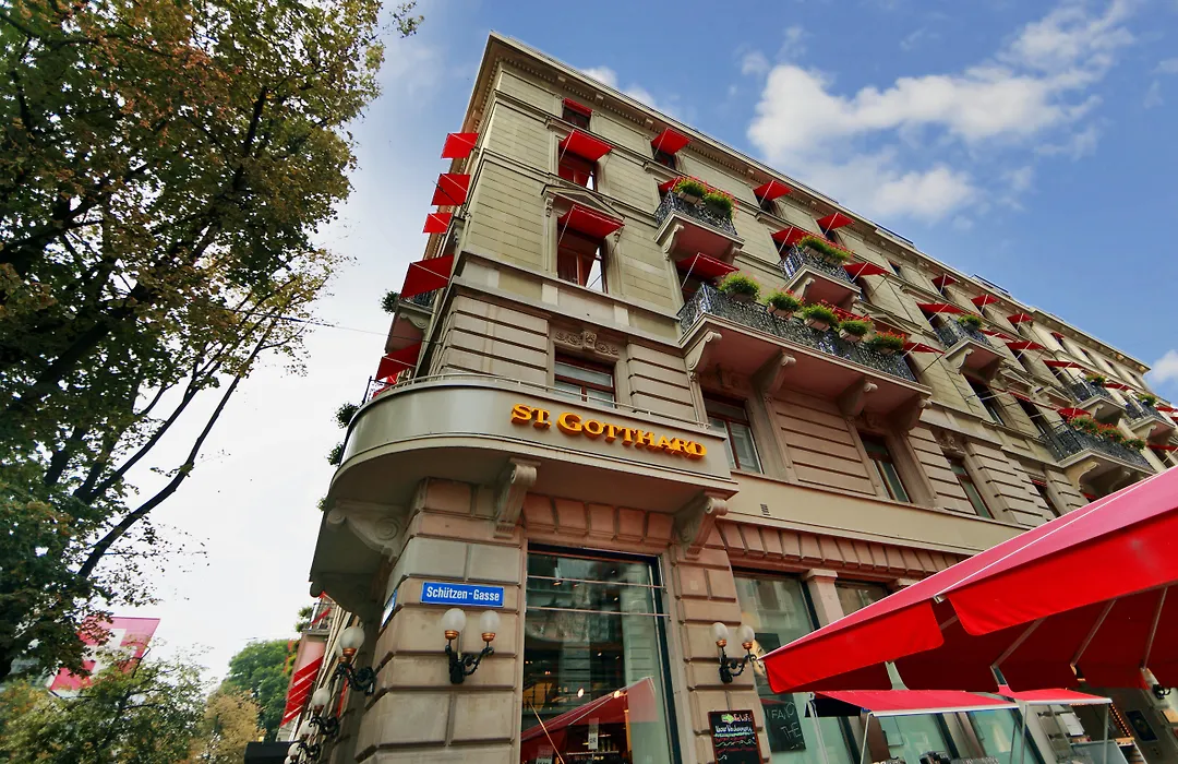 Hotel St.Gotthard-1