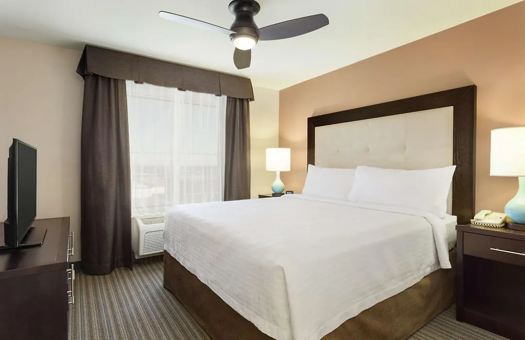Homewood Suites By Hilton Fargo-1