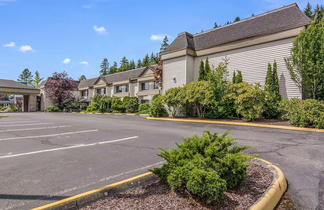 Guesthouse Inn & Suites Poulsbo-1