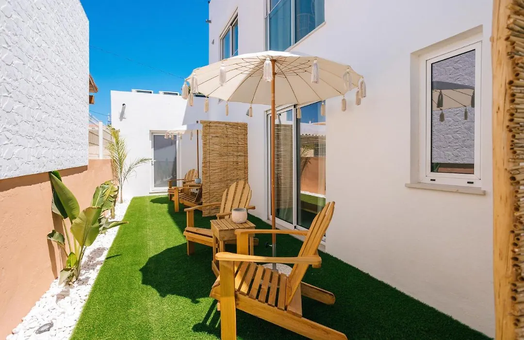Coral Boutique Suites-1